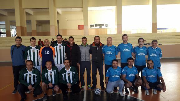 Öğretmenler Arası Futsal Turnuvası Başladı