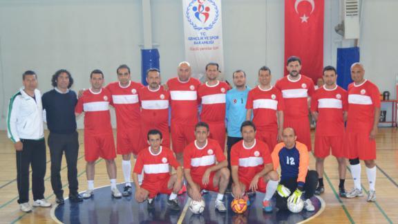 Öğretmenler Arası Futsal Dostluk Turnuvası Başladı