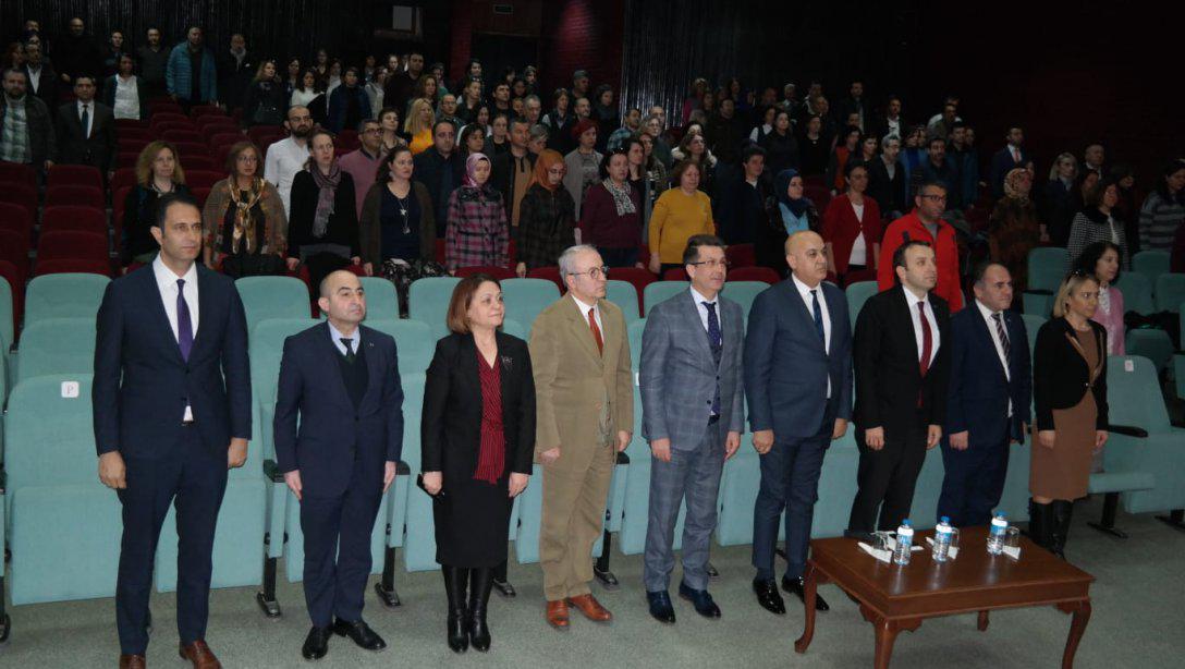 Tümüyle yenilenen Eğitim Bilişim Ağı (EBA)'nın tanıtımı ilk olarak İlçemiz Ankara Lisesinde yapıldı.