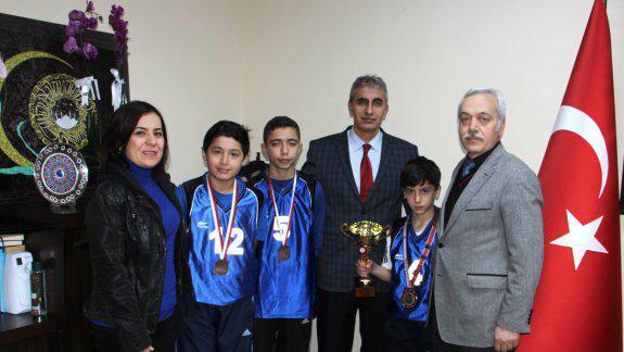 Yıldızlar Masa Tenisi Takımımız Türkiye Şampiyonasına Katılıyor