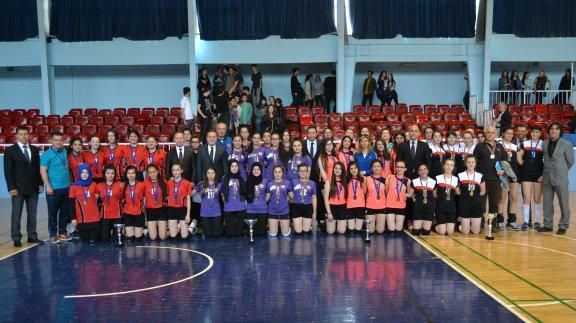 Voleybol Genç Kızlar Şampiyonumuz Ankara Anadolu Lisesi