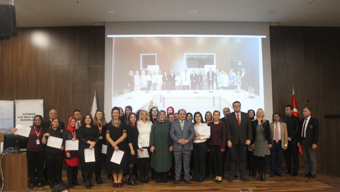 İlçemiz Halk Eğitim Merkezi Ankara Şehir Hastanesi 'nde İşaret Dili Eğitimi Sertifika Törenini Düzenlemiştir.