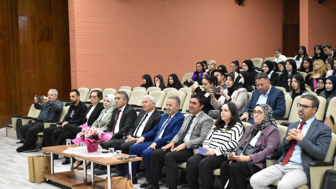 Anadolu Mektebi Okumaları Projesi kapsamında
