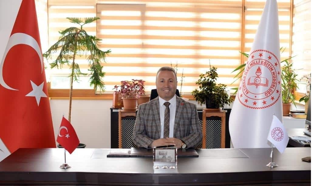 İlçe Milli Eğitim Müdürümüz Sayın Hasan YILDIRIM'ın 2025 2.Dönem Sene Sonu Mesajı.